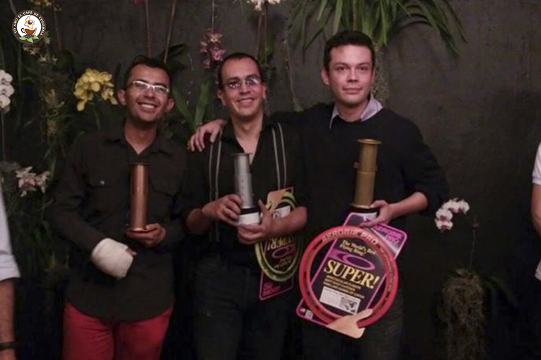 Ganarodores del campeonato de Aeropress Colombia