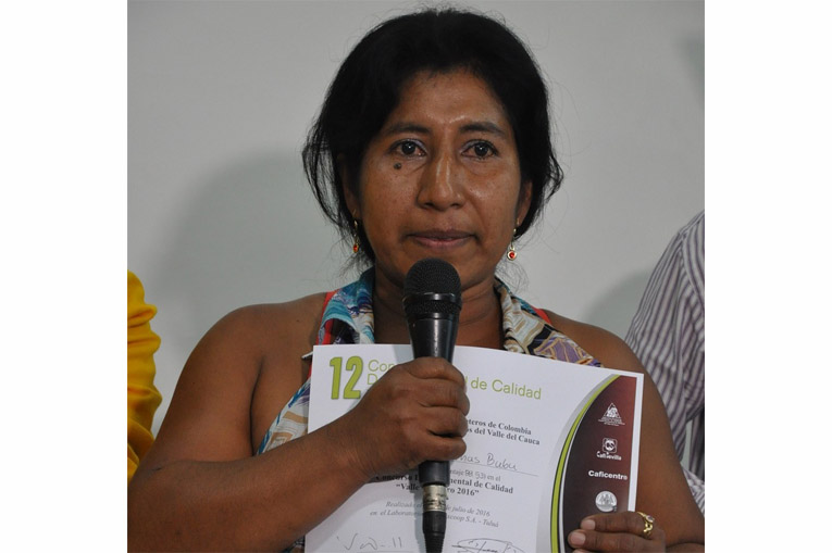 Caficultora del municipio de Florida ganó primer lugar en el Concurso Departamental de Calidad