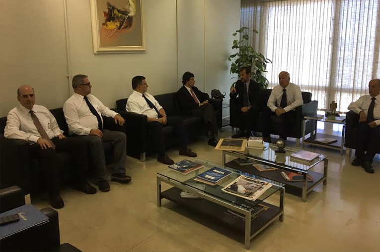 De histórica, calificó el Ministerio de Agricultura de Brasil, visita del Gerente General de la Federación de Cafeteros